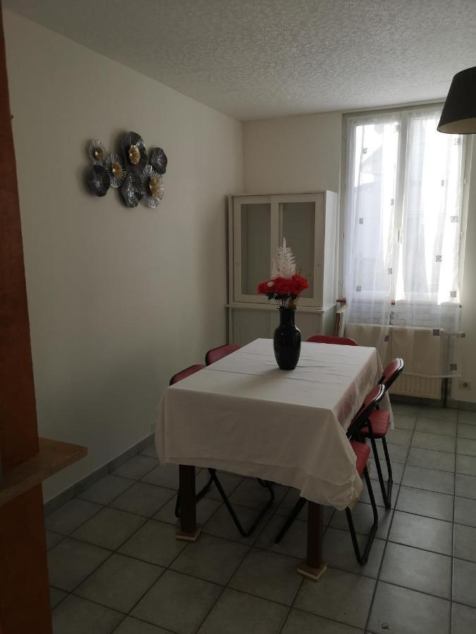 Belle Maison De Vacances Villa Romilly-sur-Seine Kültér fotó